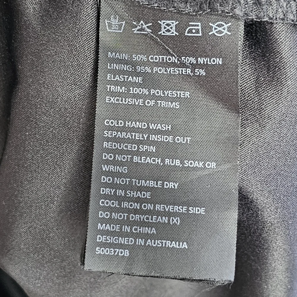 Bardot lace fluted strappy v-neck midi black dress size 4 - Picture 9 of 10